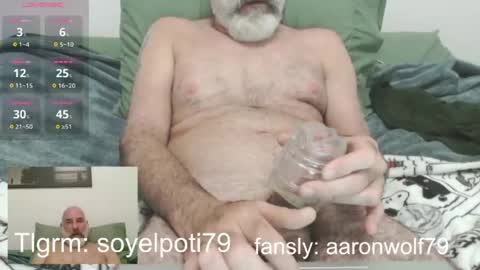 Snapshot of soyelpoti79 chatting on 07/19/26, 01:48 WhiteWolfFL online show from 07/19/26, 01:48