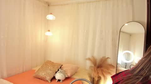 Snapshot of soyemi_ chatting on 05/03/26, 11:22 25 online show from 05/03/26, 11:22
