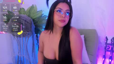 Snapshot of soykarito chatting on 10/23/25, 04:34 Karito online show from 10/23/25, 04:34