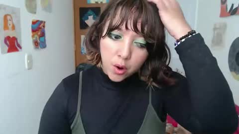 Nana Bela  online show from 11/24/25, 04:07