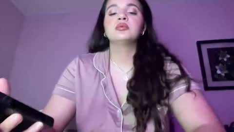 Soyoceanne online show from 02/15/26, 06:54