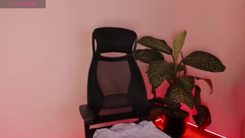 Sami Diaz   online show from 12/10/24, 09:55