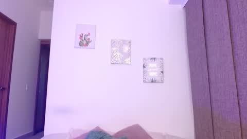      online show from 03/27/26, 01:55