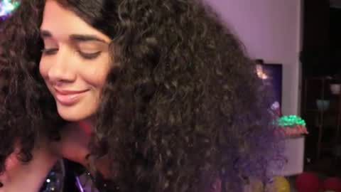 You want to talk to me more personal follow me in My Channel VIP  50 the discount       online show from 12/21/24, 06:19