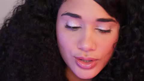 You want to talk to me more personal follow me in My Channel VIP  50 the discount       online show from 02/11/25, 10:07