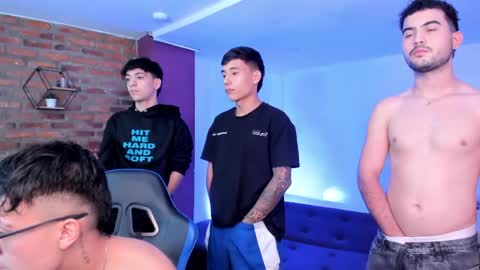 Gabo Lucas and Justin online show from 04/20/26, 08:43