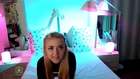 space danger online show from 10/26/25, 03:07