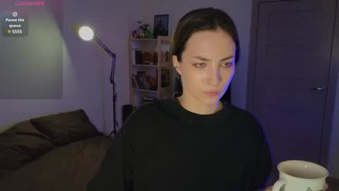 Snapshot of space_x_roxy chatting on 12/05/24, 07:38 Roxy online show from 12/05/24, 07:38