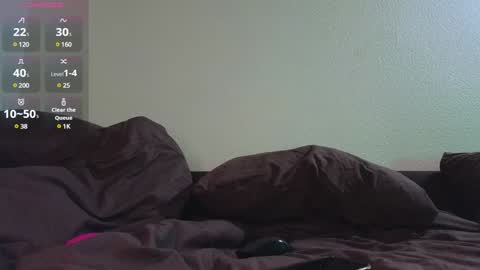 Snapshot of space_x_roxy chatting on 01/21/25, 06:55 Roxy online show from 01/21/25, 06:55