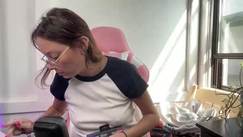 Snapshot of spacecowwhore chatting on 10/03/25, 03:42 Spacecow Whore online show from 10/03/25, 03:42