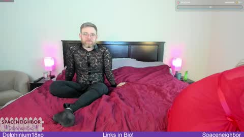 Spaceneighbor online show from 02/15/25, 04:14