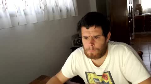 Snapshot of spanishboytenerife chatting on 01/04/25, 02:04 spanish online show from 01/04/25, 02:04