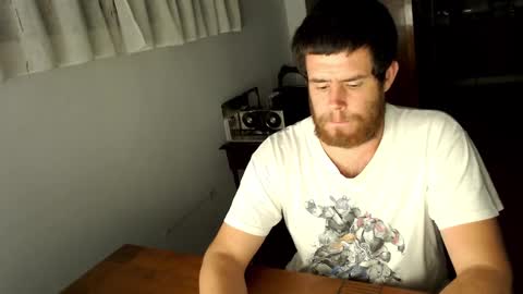 Snapshot of spanishboytenerife chatting on 01/06/25, 11:42 spanish online show from 01/06/25, 11:42