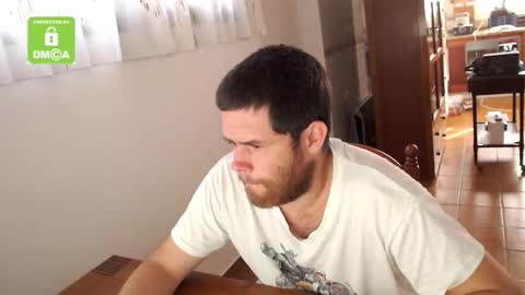 spanish online show from 10/26/25, 09:37