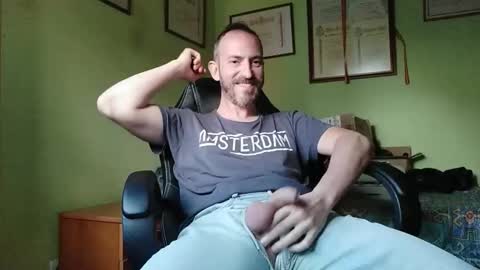 Manu  online show from 10/05/25, 09:07