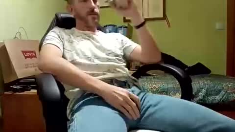 Manu  online show from 10/19/25, 08:31