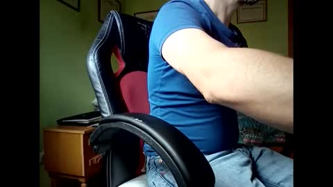 Snapshot of spanishharddick chatting on 05/17/26, 03:19 Manu online show from 05/17/26, 03:19