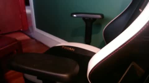 spankkmereddd online show from 10/06/25, 10:29