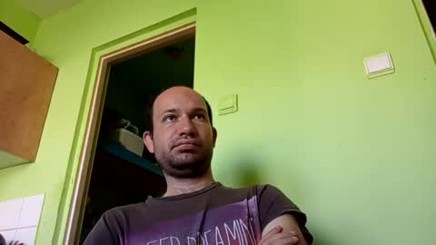 Snaiky online show from 04/08/26, 10:04