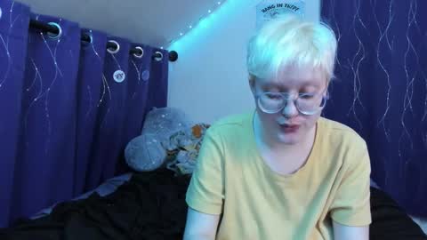 Atticus Pendragon online show from 11/28/25, 10:40