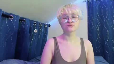 Atticus Pendragon online show from 02/22/26, 04:13