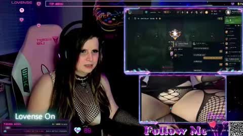 Snapshot of sparksafterdark chatting on 01/08/26, 02:47 sparksafterdark online show from 01/08/26, 02:47