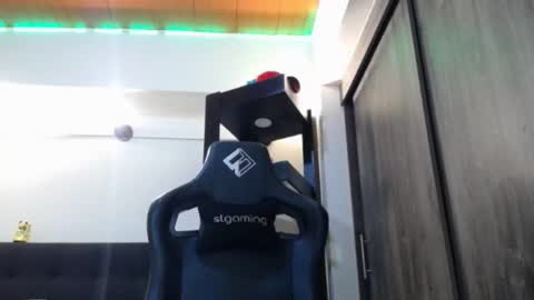     online show from 02/05/26, 05:01