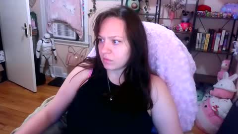 Snapshot of spawnofademon chatting on 11/11/25, 10:43 spawnofademon online show from 11/11/25, 10:43