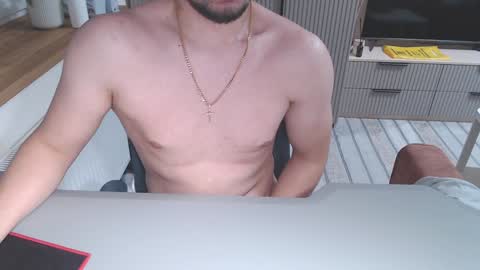 Snapshot of spb78 chatting on 12/08/24, 08:36 Art online show from 12/08/24, 08:36