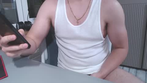 Art online show from 11/07/25, 02:00