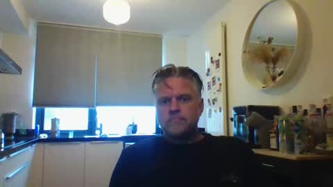 Snapshot of spectacularguy chatting on 05/08/26, 06:41 DutchDude online show from 05/08/26, 06:41