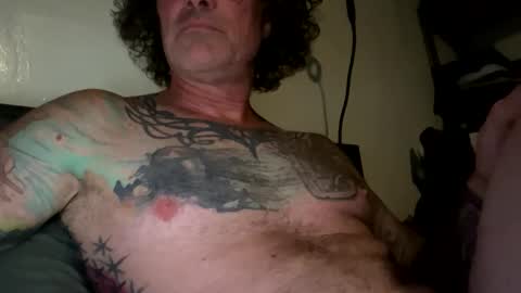 specter1972 online show from 04/19/26, 11:51