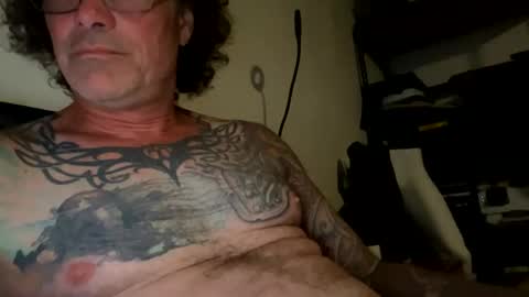 specter1972 online show from 04/30/26, 12:39