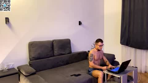 Alex online show from 02/11/26, 07:52