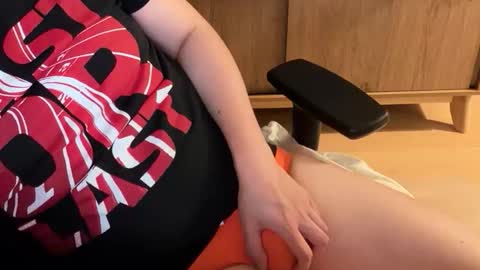 speedoguy78 online show from 03/25/26, 07:53