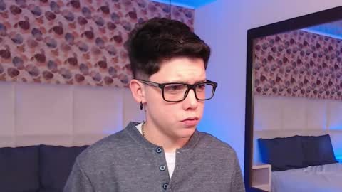 spencerm_ online show from 10/17/25, 08:11