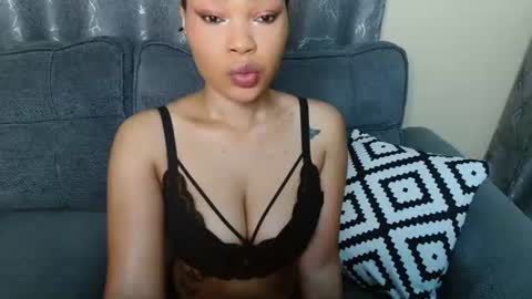 Spicy kerrine online show from 04/03/26, 08:40