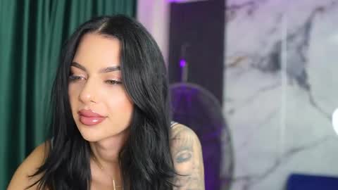 Snapshot of spicy_maple chatting on 10/31/25, 08:10 Spicy Maple online show from 10/31/25, 08:10