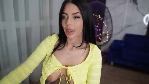 Spicy Maple online show from 11/10/25, 07:57