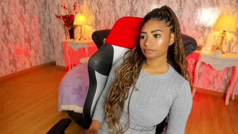 Amelia      GTM-5 817       IG Spicychoco am online show from 01/27/25, 01:41