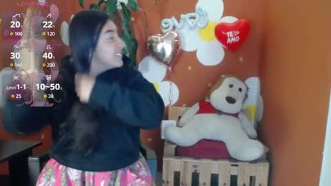 Veronica online show from 04/15/26, 07:58