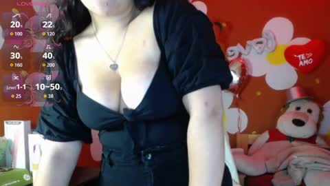 Veronica online show from 04/23/26, 11:20