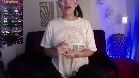 Snapshot of spicydollx chatting on 02/16/26, 02:24 Barbara online show from 02/16/26, 02:24