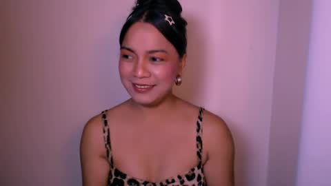 spicyhotchicks online show from 04/22/26, 01:30