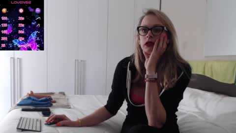 Spicysweetlytwo online show from 10/16/25, 01:45