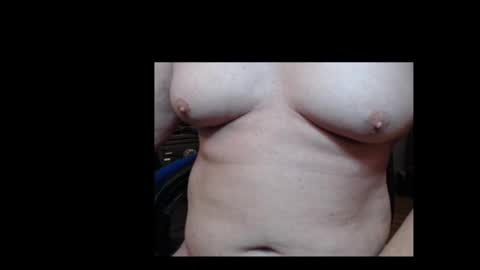 bri and mags fun room online show from 10/24/25, 04:36