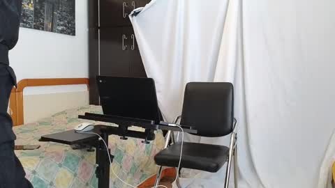 Snapshot of spider_0090 chatting on 02/21/25, 09:02 Marco. When Im offline you can view premium content in bio online show from 02/21/25, 09:02