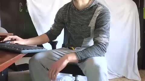 Marco. When Im offline you can view premium content in bio online show from 11/02/25, 09:00