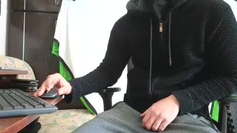 Marco. When Im offline you can view premium content in bio online show from 11/23/25, 01:44