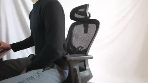 Marco. When Im offline you can view premium content in bio online show from 03/02/26, 09:27